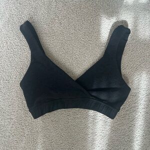 Beyond Yoga Charcoal Gray V-Neck Bralette